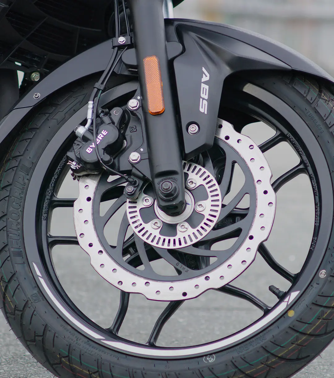 PULSAR NS 200 FI ABS